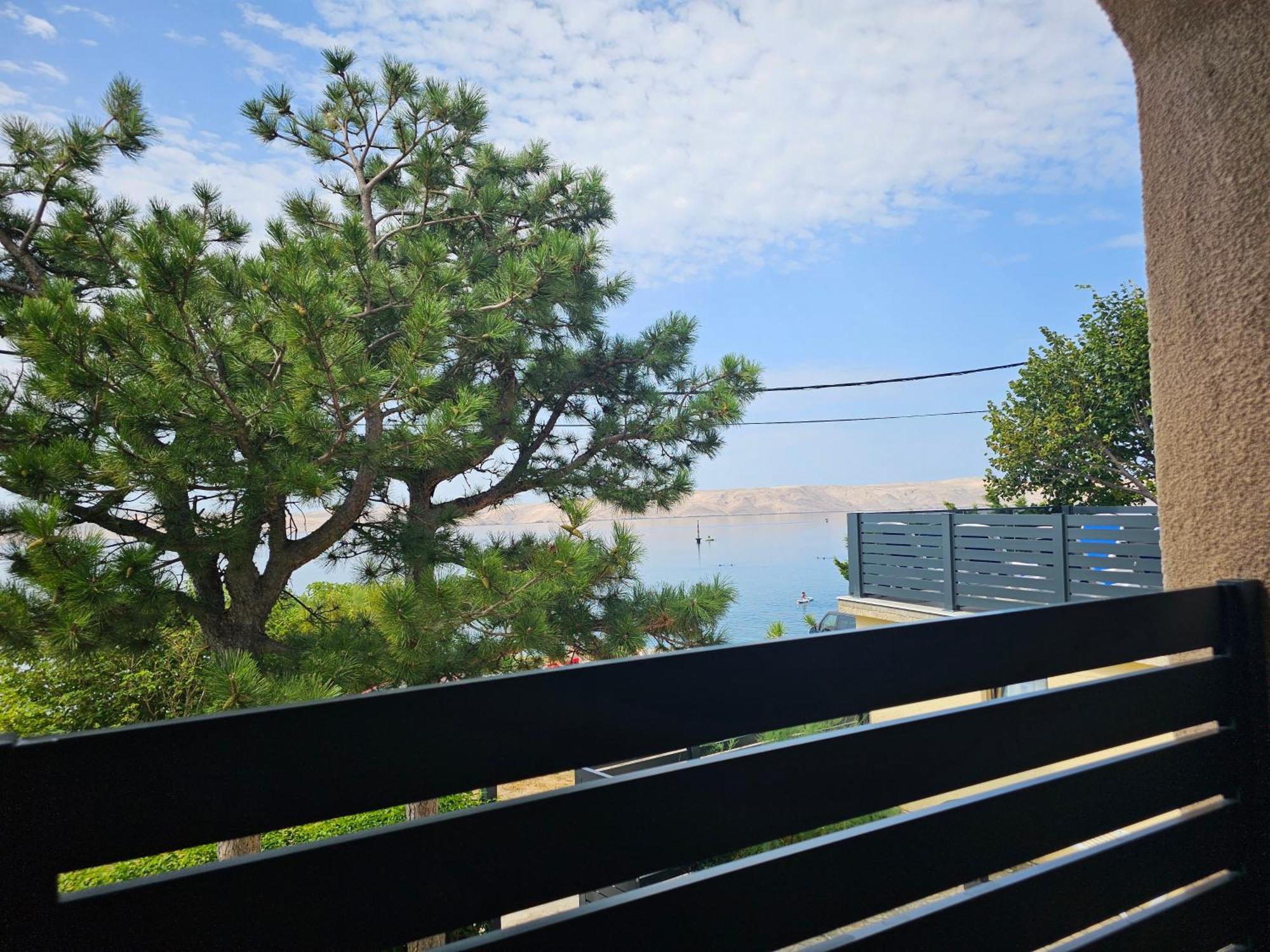 Beachfront House Ivana With Pool - Renovated 2025 Cesarica Ngoại thất bức ảnh