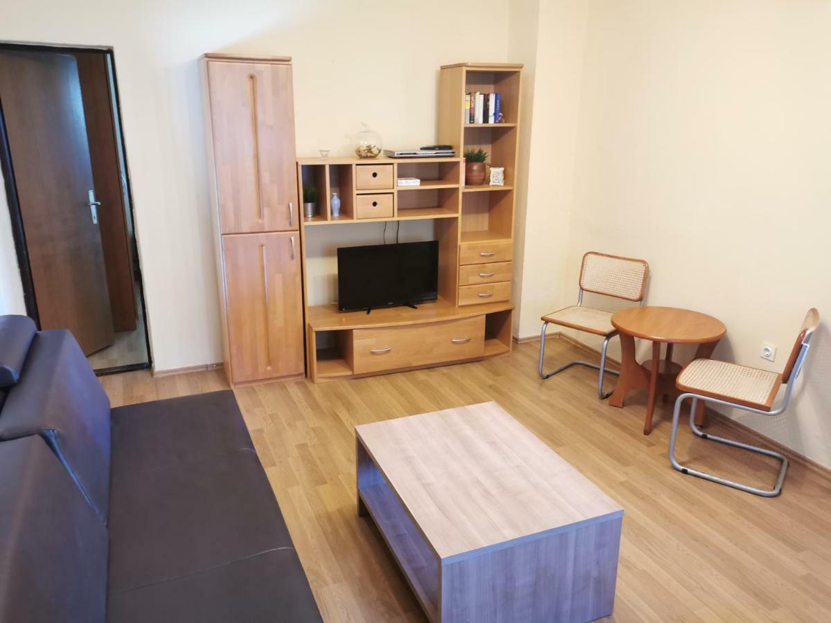 Beachfront House Ivana With Pool - Renovated 2025 Cesarica Ngoại thất bức ảnh